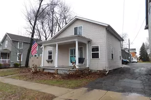 106 S Marshall Ave, Marshall, MI 49068 - Photo 2