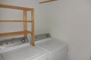 824 W Summerfield Gln Cir, Ann Arbor, MI 48103 - Photo 12