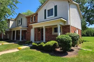 44497 Savery Dr, Canton, MI 48187 - Photo 2