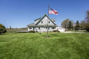 3338 W Abbey Rd, Hart, MI 49420 - Photo 2