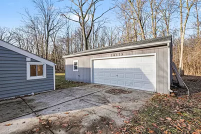 28375 Ranchwood Drive, Southfield, MI 48076 - Photo 22