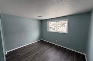 57704 Rumshire Dr, Mattawan, MI 49071 - Photo 12