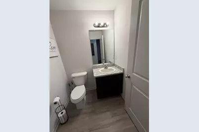 9069 Heritage Drive, Romulus, MI 48174 - Photo 8