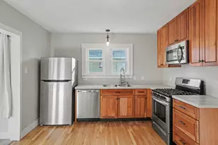 133 E 20th St, Holland, MI 49423 - Photo 10