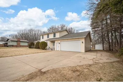 765 Oakridge Road, Saint Joseph, MI 49085 - Photo 2