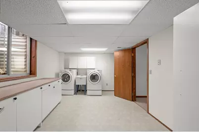 765 Oakridge Road, Saint Joseph, MI 49085 - Photo 36