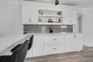 38249 N Jean Ct, Westland, MI 48186 - Photo 10