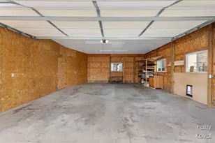 242 S Maple St, Freeport, MI 49325 - Photo 12