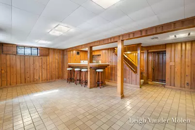 414 Cheshire Drive NE, Grand Rapids, MI 49505 - Photo 28