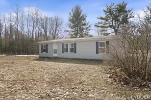 5430 128th Ave, Fennville, MI 49408 - Photo 2