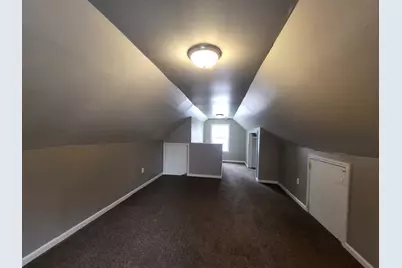 15335 Semrau Avenue, Eastpointe, MI 48021 - Photo 10