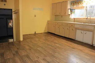 1053 Ellison Rd, Muskegon, MI 49442 - Photo 8