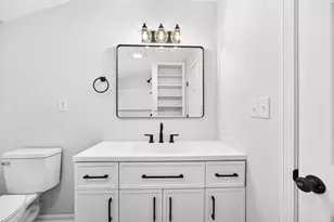 2175 Newport St SW, Wyoming, MI 49519 - Photo 32