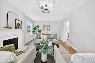 2175 Newport St SW, Wyoming, MI 49519 - Photo 8