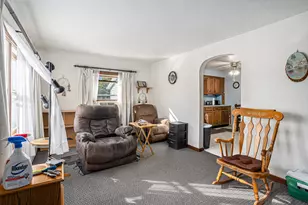 120 Woodrow Ave S, Battle Creek, MI 49015 - Photo 4