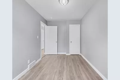 2490 Stieber Street, Westland, MI 48186 - Photo 14