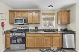 2738 Ambassador Dr, Ypsilanti, MI 48198 - Photo 8