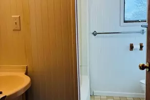 531 W Franklin Ave, Reed City, MI 49677 - Photo 12