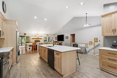 8127 Robinbrook Street, Richland, MI 49083 - Photo 6