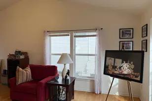 3374 Cromwell Rd, Ann Arbor, MI 48105 - Photo 2