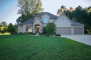 9847 Quail Run Ct, Bridgman, MI 49106 - Photo 1