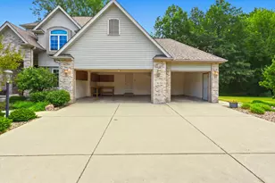 9847 Quail Run Ct, Bridgman, MI 49106 - Photo 6