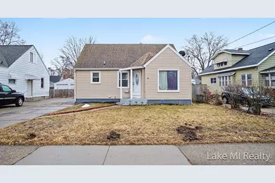 44 Honeoye Street SW, Grand Rapids, MI 49548 - Photo 1