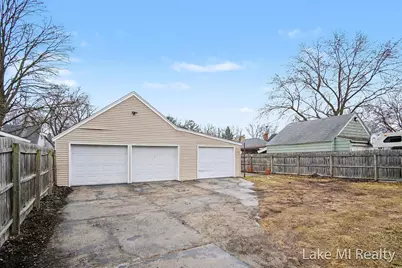 44 Honeoye Street SW, Grand Rapids, MI 49548 - Photo 20