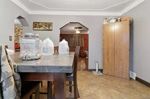 1611 Weymouth St, West Bloomfield, MI 48324 - Photo 10