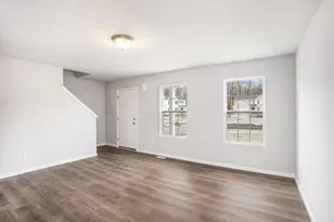 1005 Vertex Cir, Kalamazoo, MI 49009 - Photo 4