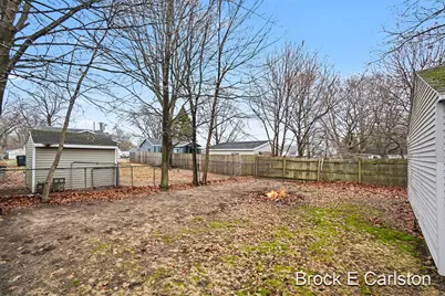 2280 Norman Avenue, Norton Shores, MI 49441 - Photo 38