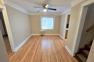 21671 Sunnyview St, Clinton Twp, MI 48035 - Photo 8