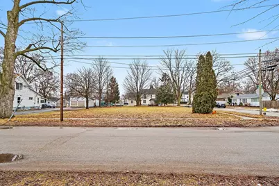 215 W Shepard Street, Hartford, MI 49057 - Photo 8