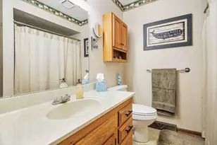 5822 Leisure S Dr SE, Grand Rapids, MI 49548 - Photo 6