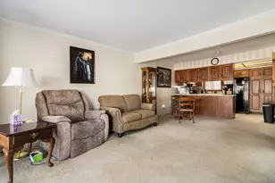 5822 Leisure S Dr SE, Grand Rapids, MI 49548 - Photo 10