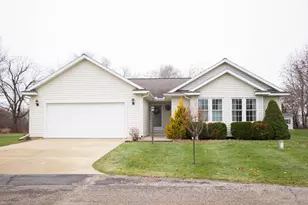 13330 Park W Blvd, Vicksburg, MI 49097 - Photo 1