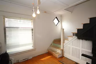 114 W Park Street, Vicksburg, MI 49097 - Photo 6