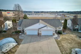 1671 Grevel Ct, Muskegon, MI 49444 - Photo 2