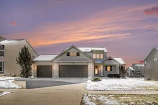 1080 Cobblestone Way Dr SE, Byron Center, MI 49315 - Photo 2