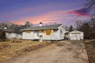 621 Linn Ave, Battle Creek, MI 49014 - Photo 2