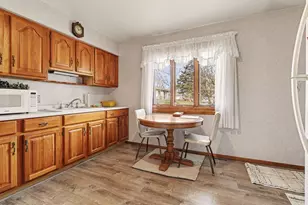 621 Linn Ave, Battle Creek, MI 49014 - Photo 8