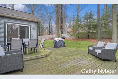 13478 Lakeshore Avenue, Grand Haven, MI 49417 - Photo 14