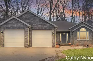 13478 Lakeshore Ave, Grand Haven, MI 49417 - Photo 1