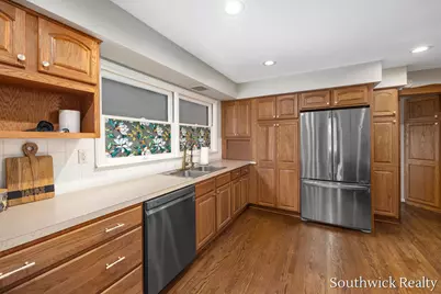 19 Richards Avenue NW, Grand Rapids, MI 49504 - Photo 12