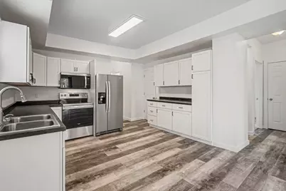 16 S Broad Street, Battle Creek, MI 49017 - Photo 8