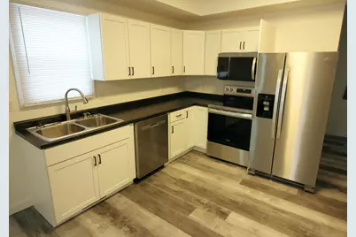 16 S Broad Street, Battle Creek, MI 49017 - Photo 6