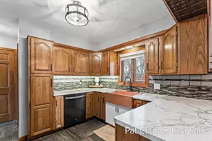 12826 Riley St, Holland, MI 49424 - Photo 14