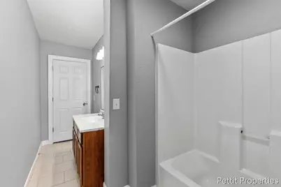 172 New Street, Galesburg, MI 49053 - Photo 14