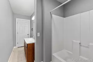 172 New St, Galesburg, MI 49053 - Photo 14