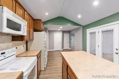 172 New Street, Galesburg, MI 49053 - Photo 8